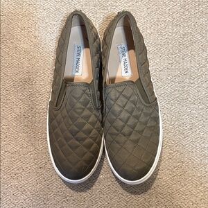 Steve Madden Olive Quilted Slip-On Shoes